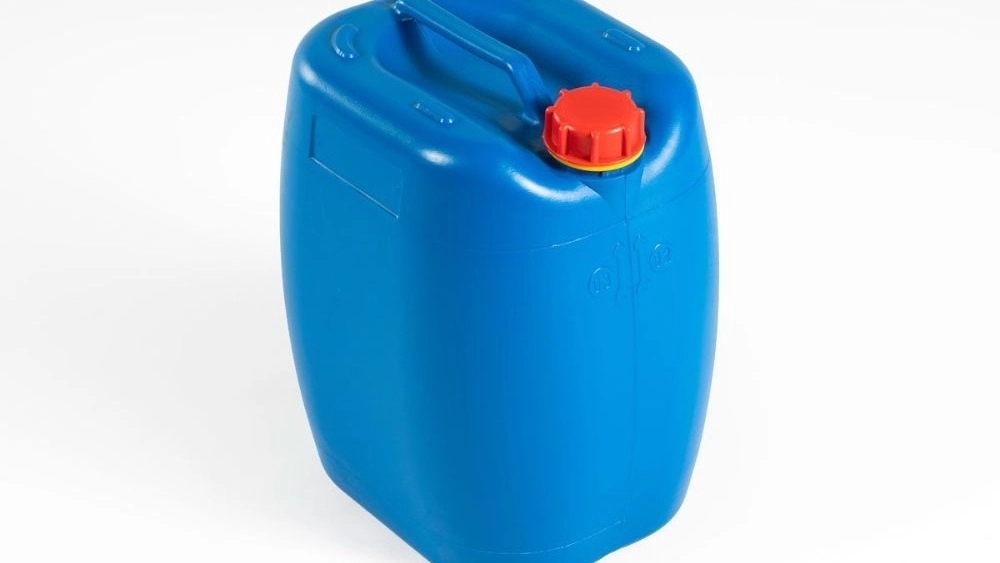 The use of Fulks industrial dechlorinating acid in thermal installations and safety tips for use